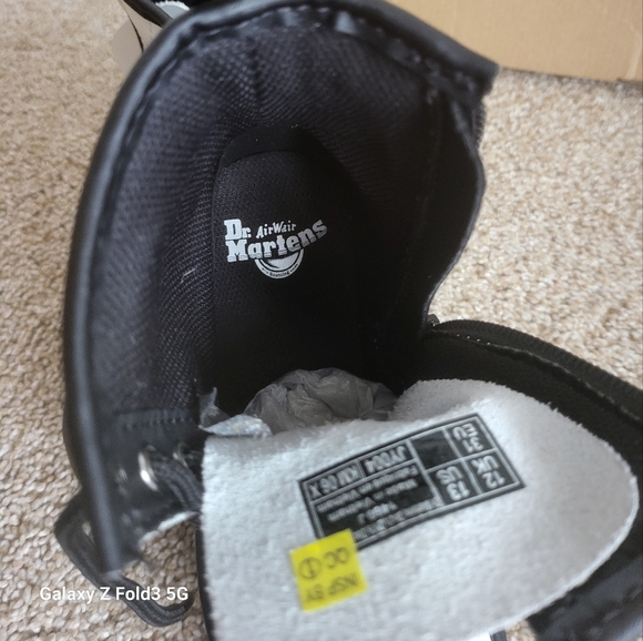 ♥️EUC♥️ DOC MARTENS GIRLS BOOTS - Picture 9 of 13